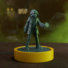 Load image into Gallery viewer, Betrayal at House on the Hill (3rd Edition)